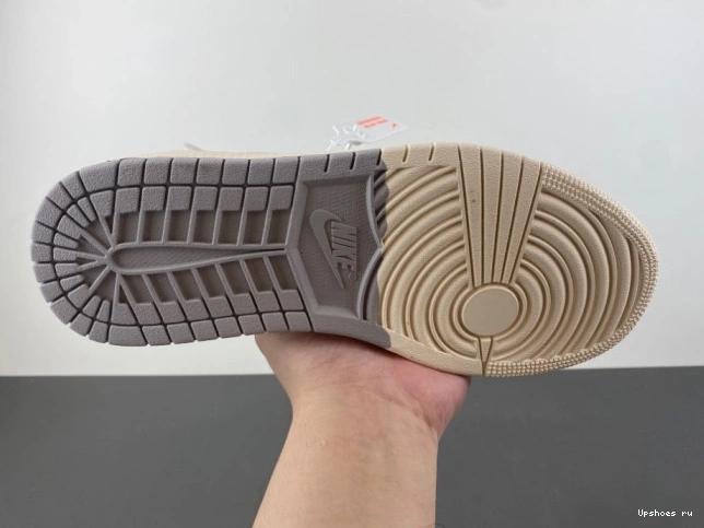 x Fragment Scott Travis x Air 1 Design  Jordan Low   AJ-SJ2068-130 Jordan 0106